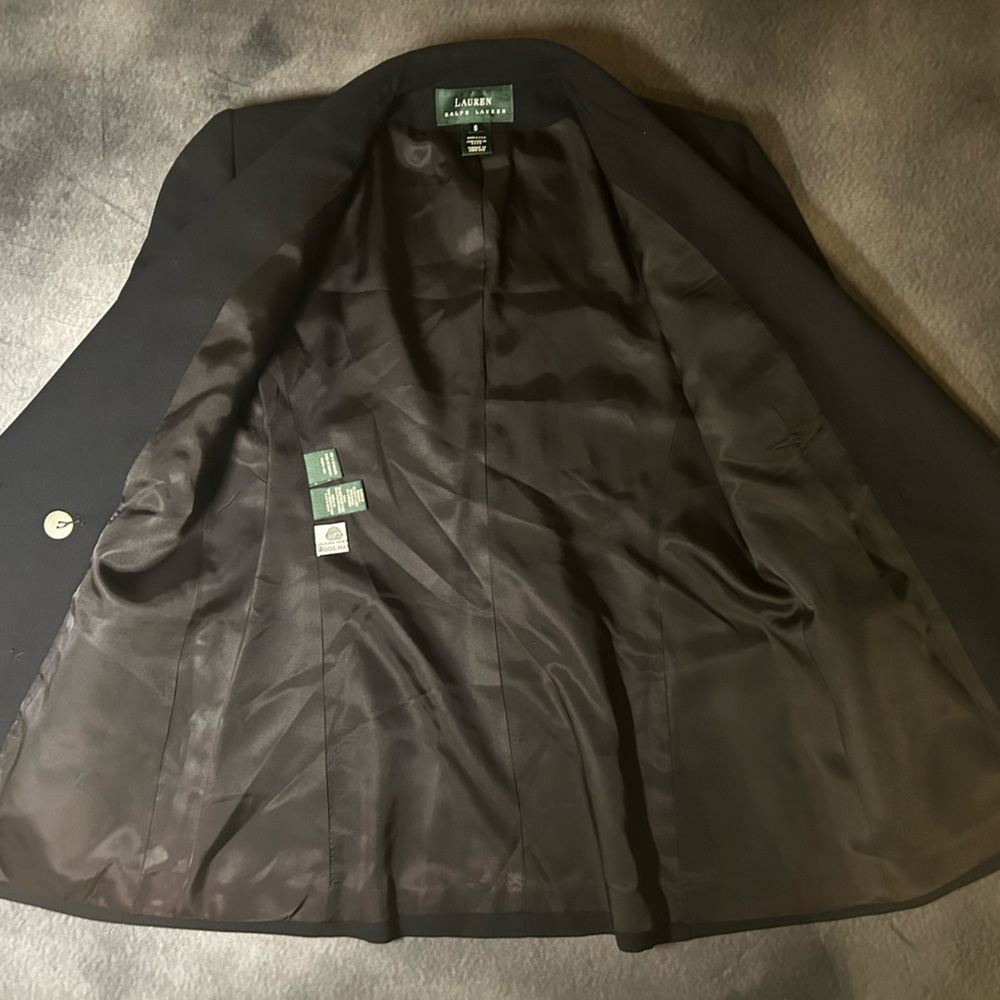 Lauren Ralph Lauren Dark Navy Blazer with Monogram size 6 100% worsted wool - Picture 6 of 8